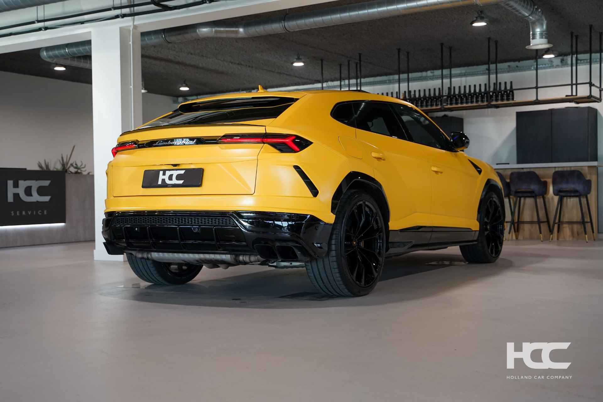 Lamborghini Urus | NOVITEC | 23 inch | B&O 3D | Panorama | Massage - 2/34