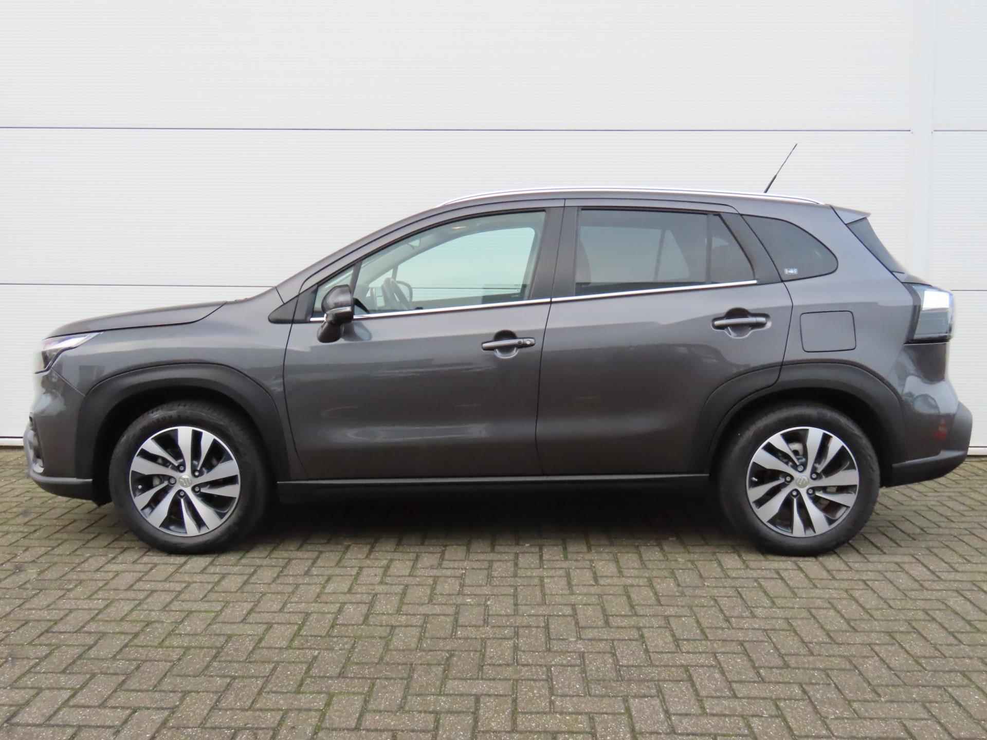 Suzuki S-CROSS 1.5 Full Hybrid Automaat /AllGrip/ Panorama dak/ 360 Camera/ Apple carplay/ Andriod auto/ Navigatie/ Keyless Entree - 7/31