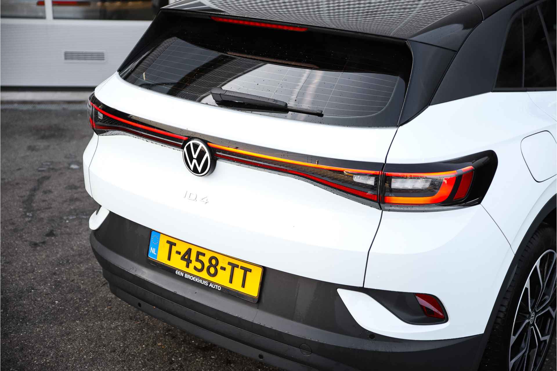 Volkswagen ID.4 Pure 52 kWh | 20inch LMV | Cruise Control Adaptief | Apple Carplay & Android Auto | | 20inch LMV | Cruise Control Adaptief | Apple Carplay & Android Auto | - 18/39
