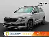 Skoda Karoq 1.5 TSI ACT Sportline Business 150PK DSG Panoramadak, trekhaak, achteruitrijcamera, winterpakket Plus,, keyless, virtual pedal, 18'' lichtmetaal