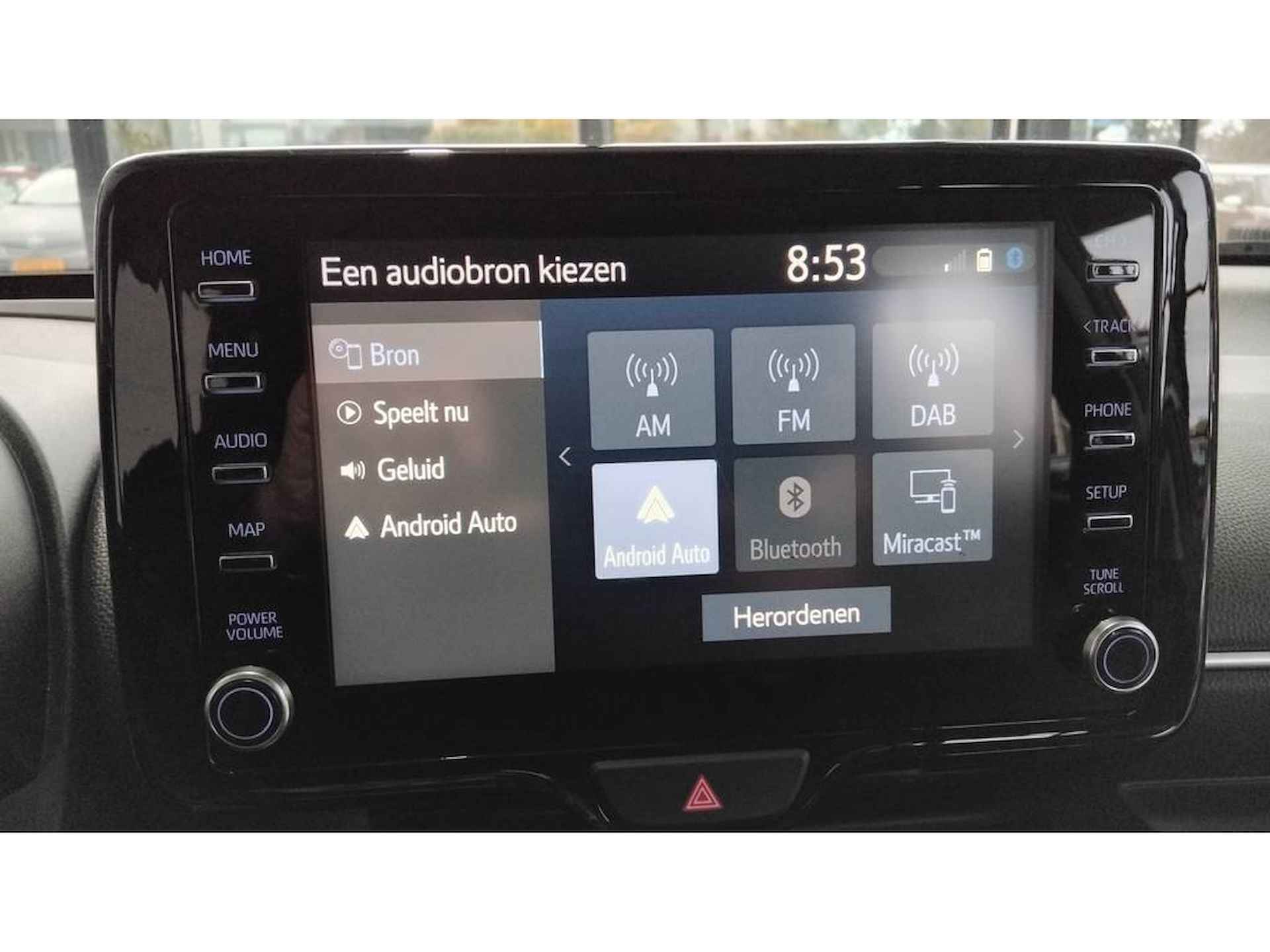 Toyota Yaris 1.5 Apple-carplay HUD Stoel en stuurverw LED - 12/21