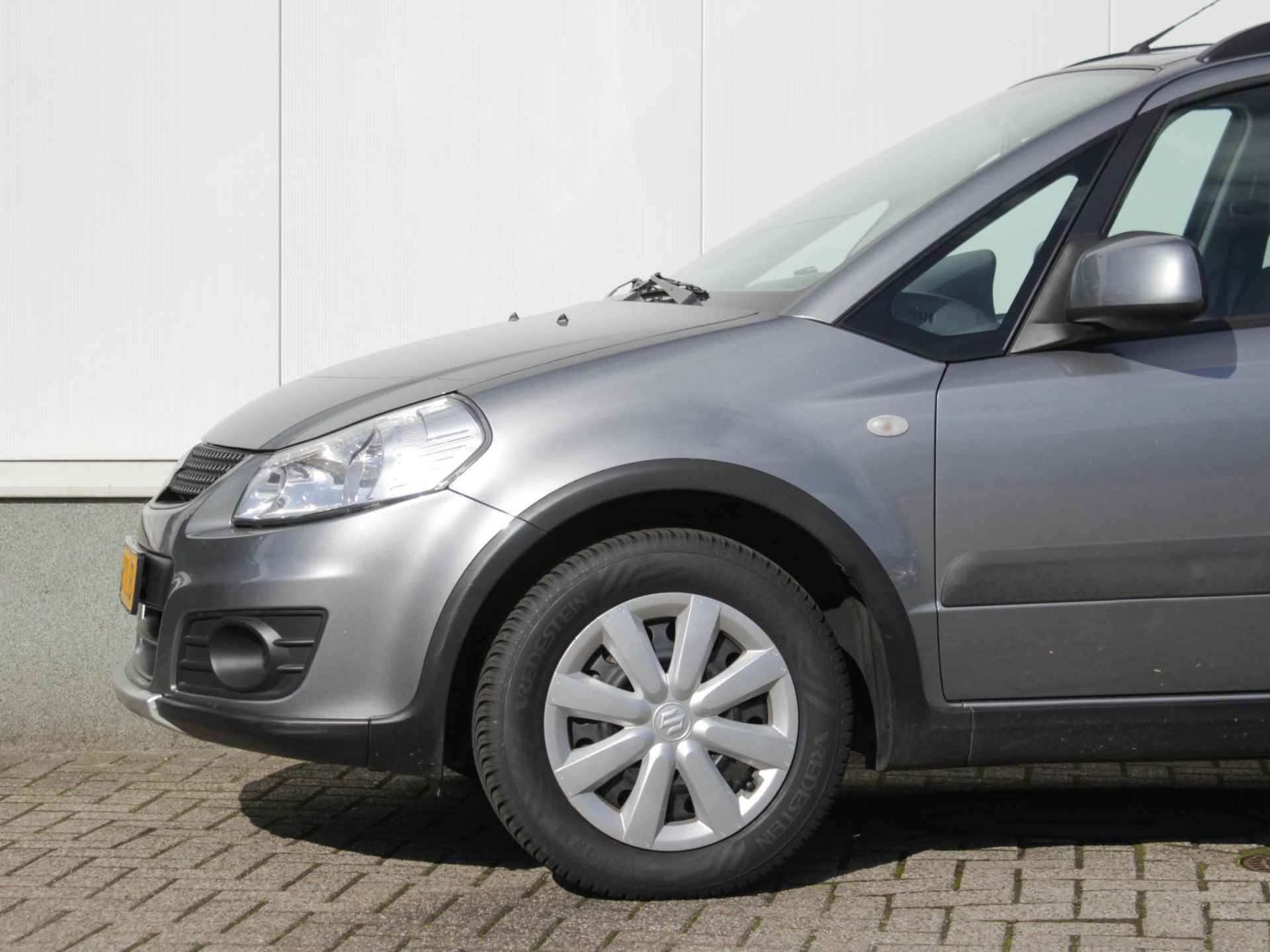 Suzuki SX4 1.6 Comfort | Airco | All Season - 9/18