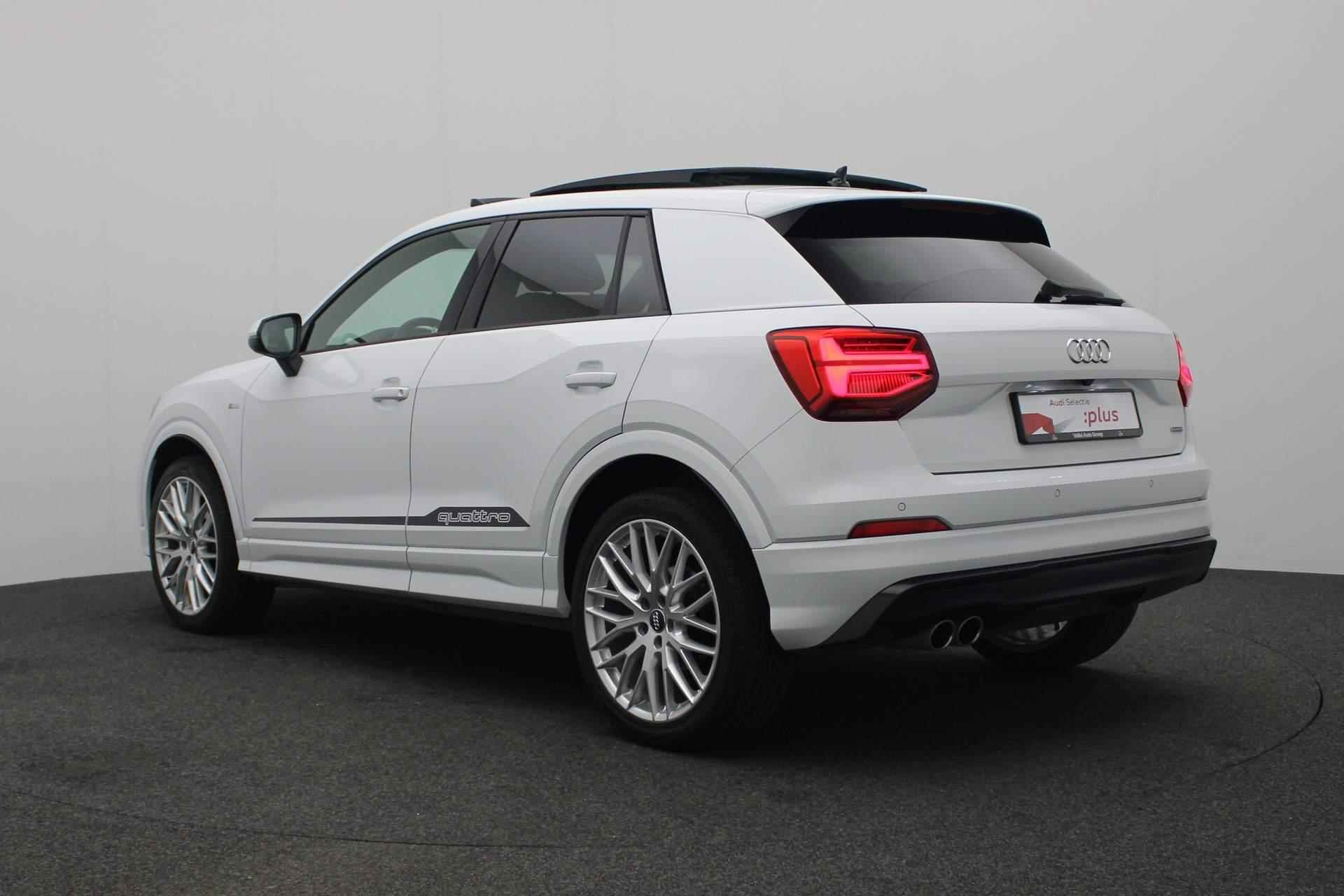 Audi Q2 40 TFSI 190PK S-tronic quattro Sport Edition #2 | Pano | Trekhaak | Keyless | Navi | Full LED | Leder/alcantara | Camera | 19 inch - 37/44