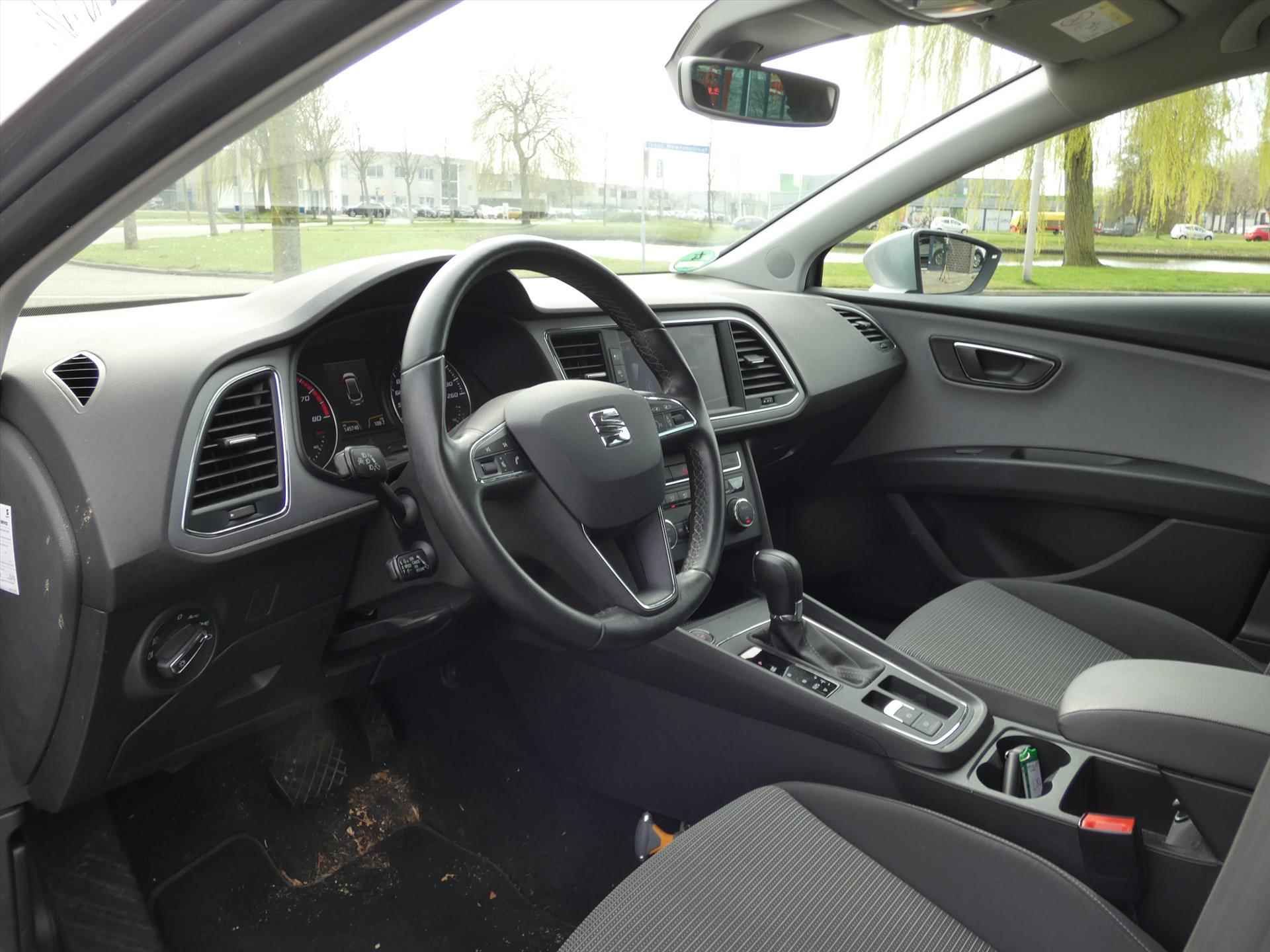 SEAT Leon Sportstourer 1.0 EcoTSI 115PK DSG-7 Style | Carplay | Keyless | Trekhaak | - 5/38