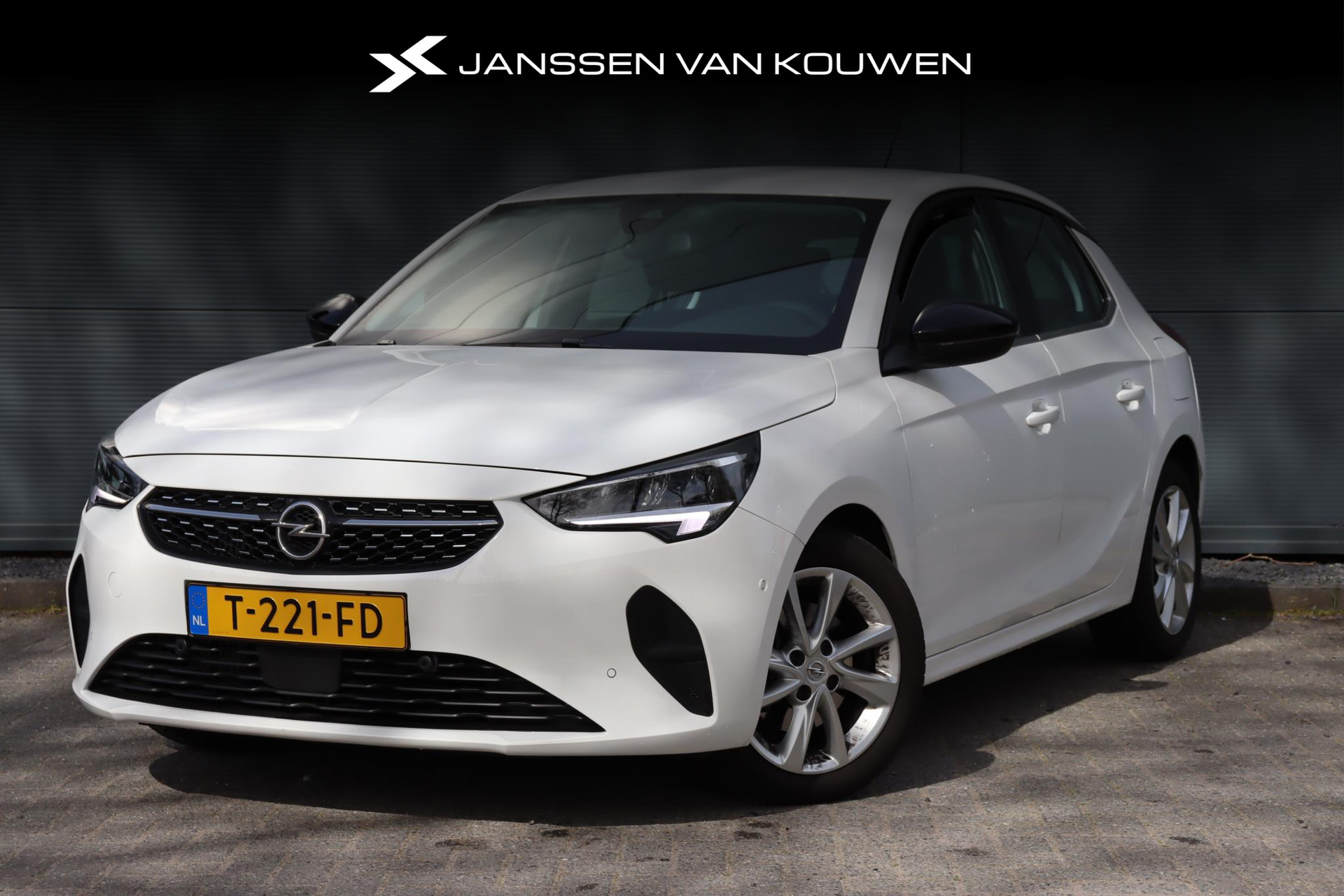 Opel Corsa 1.2 Turbo Edition / Airco / Carplay Navigatie  / Stoelverwarming bij viaBOVAG.nl