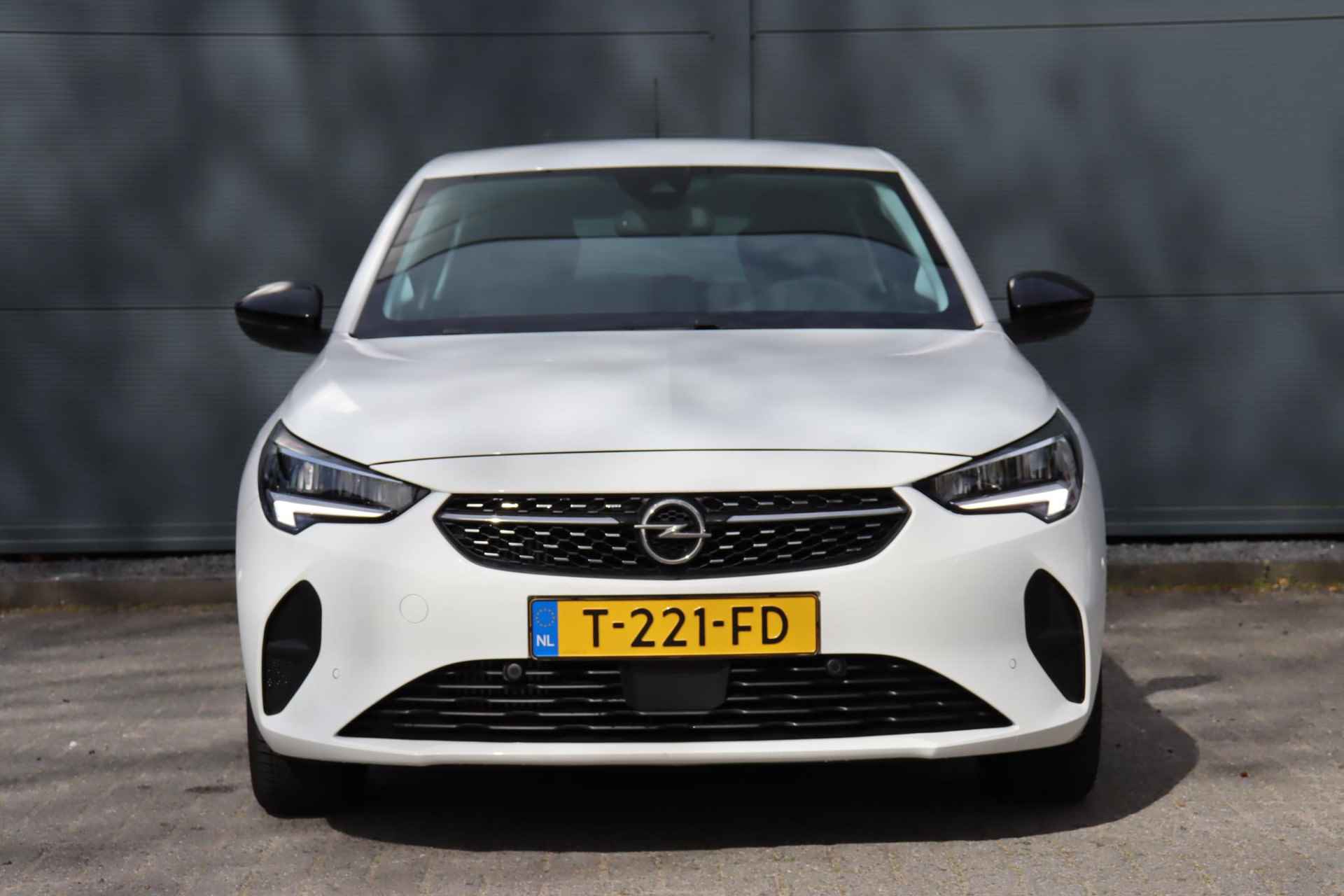 Opel Corsa 1.2 Turbo Edition / Airco / Carplay Navigatie  / Stoelverwarming - 2/26