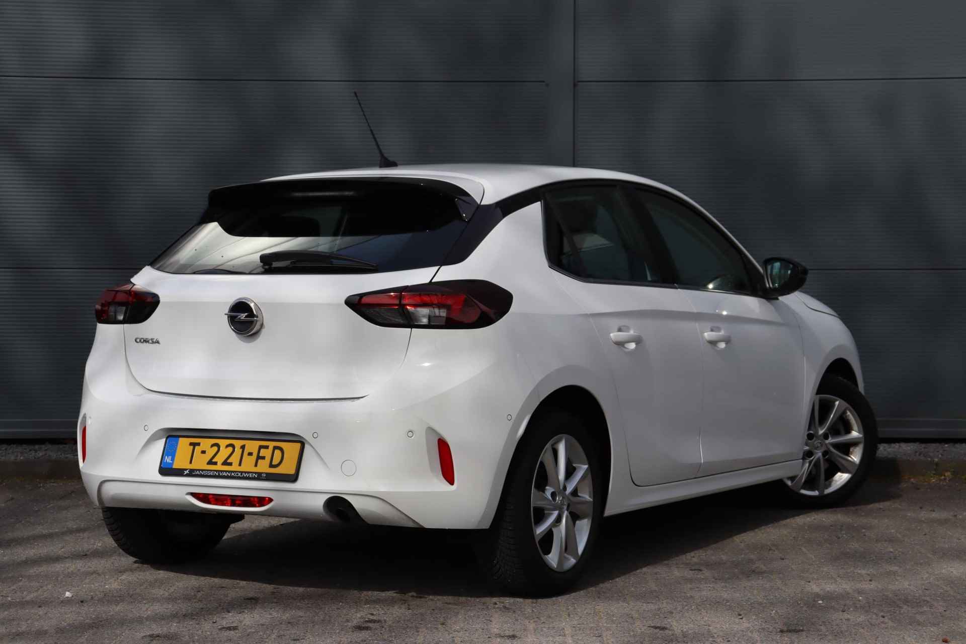 Opel Corsa 1.2 Turbo Edition / Airco / Carplay Navigatie  / Stoelverwarming - 6/26
