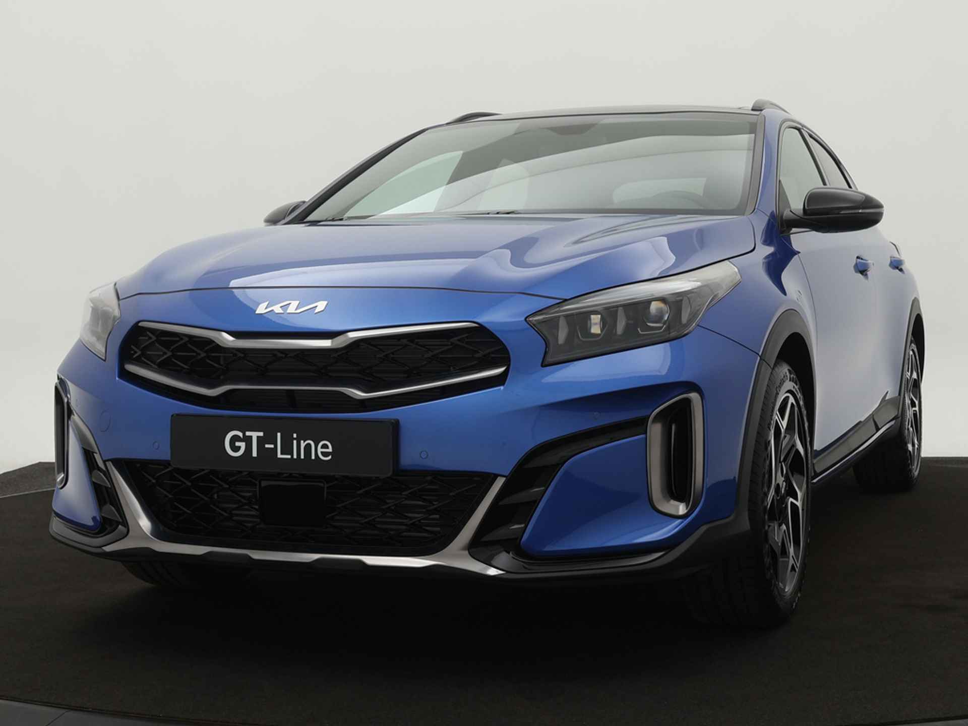 Kia Xceed 1.5 T-GDi GT-Line DCT7 Automaat - Stoel en stuurwiel verwarming - Panorama dak - Zwarte dakhemel - Android Auto/Apple CarPlay - Camera - Fabrieksgarantie t/m 07-2031 - 3/43