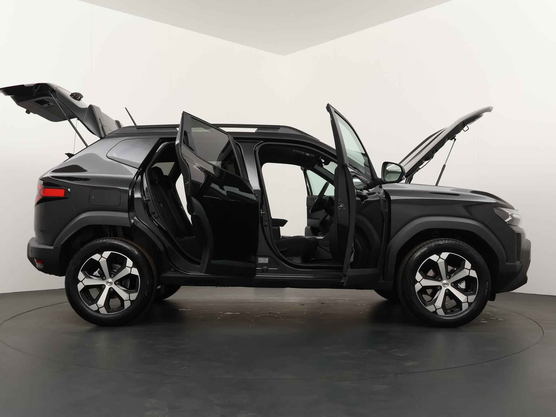 Dacia Duster 1.6 Hybrid 140 Journey Met Trekhaak en All Season banden - 25/32