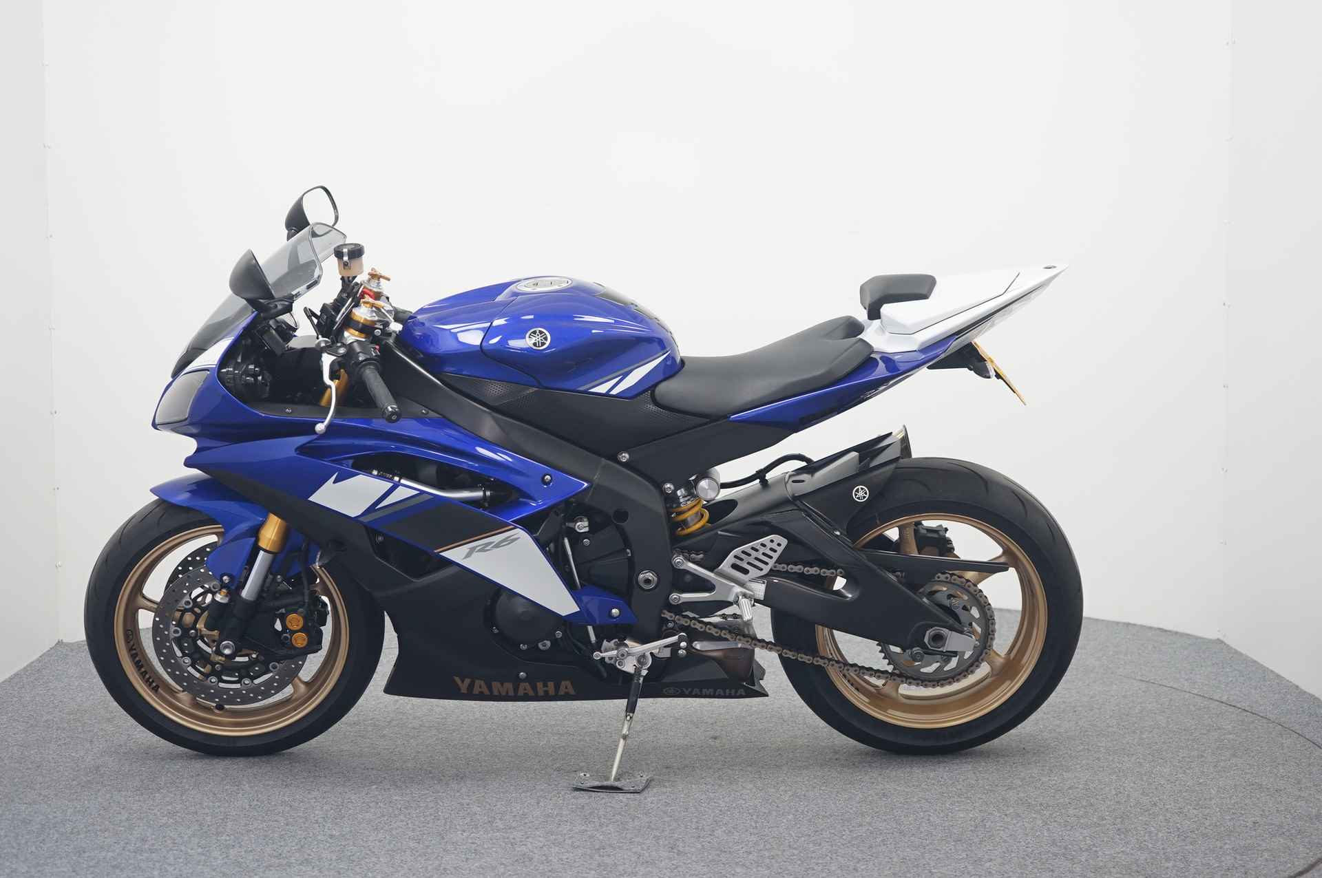 Yamaha YZF-R6 - 5/16