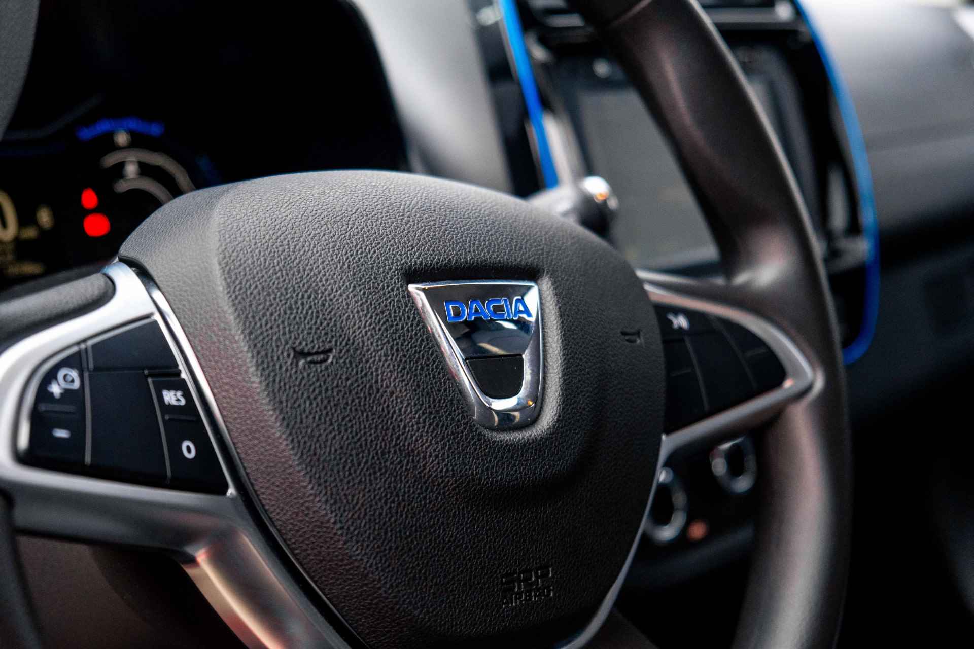 Dacia Spring Comfort Plus 27 kWh | Achteruitrijcamera | Navigatie | Airco | Snellader 30KW | incl. Bovag rijklaarpakket met 12 maanden garantie | - 34/53