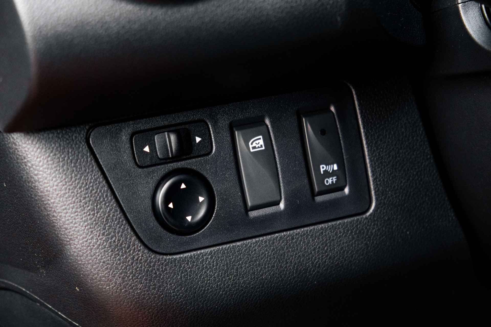 Dacia Spring Comfort Plus 27 kWh | Achteruitrijcamera | Navigatie | Airco | Snellader 30KW | incl. Bovag rijklaarpakket met 12 maanden garantie | - 37/53