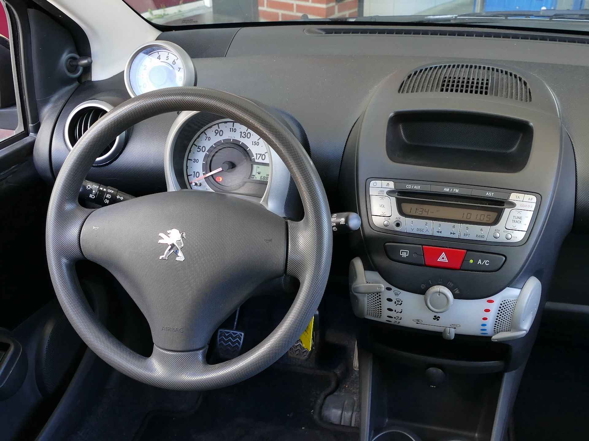 Peugeot 107 1.0 Active airco | slechts 69000 kilometer - 6/34