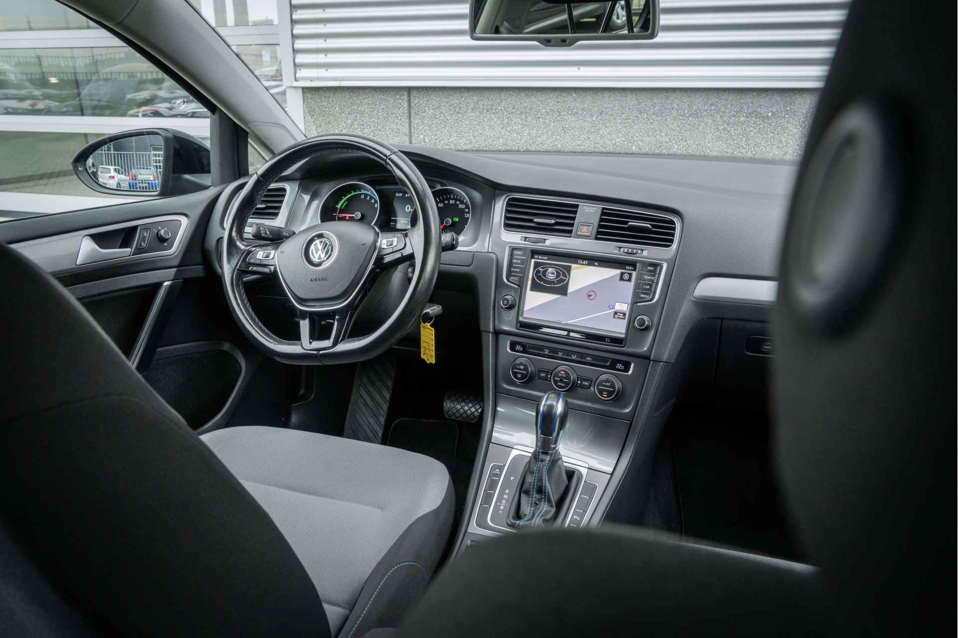 Volkswagen e-Golf PDC | Cruise adaptief|Sepp Subsidie| - 24/45