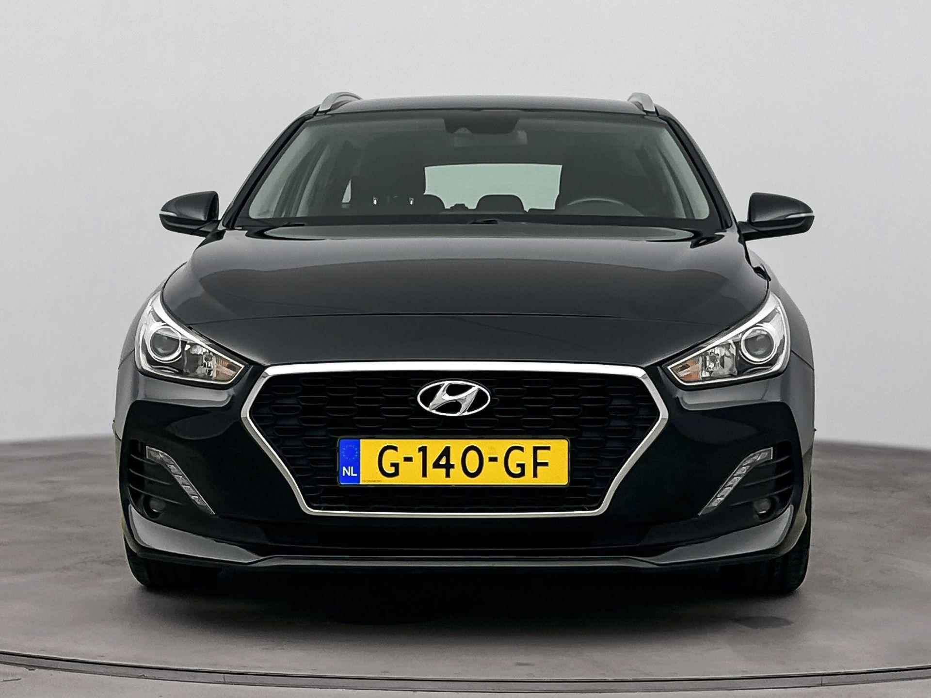 Hyundai i30 Wagon 1.4 T-GDI Comfort | Trekhaak | Navigatie | Camera | Climate control - 6/33