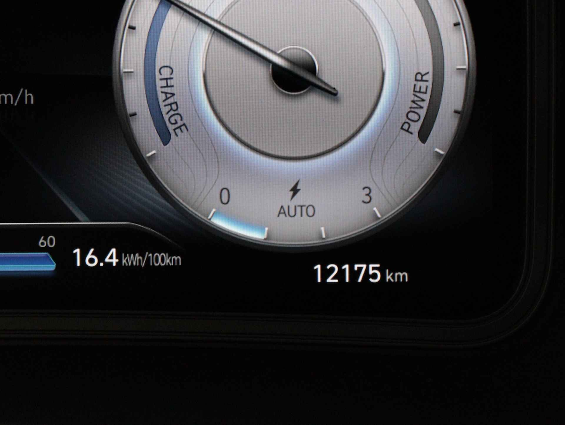 Hyundai Kona EV Premium 64 kWh | Navigatie | Leder | Camera | Carplay | Airco - 4/56