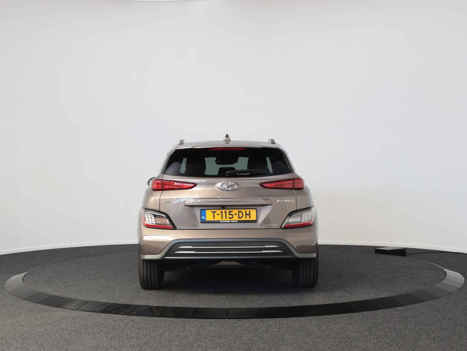 Hyundai Kona EV Premium 64 kWh | Navigatie | Leder | Camera | Carplay | Airco - 9/56