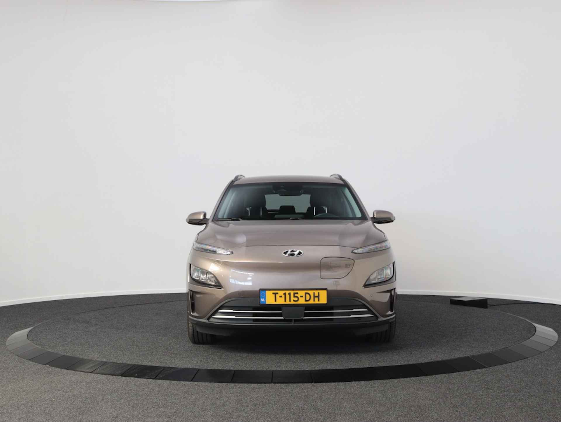 Hyundai Kona EV Premium 64 kWh | Navigatie | Leder | Camera | Carplay | Airco - 15/56