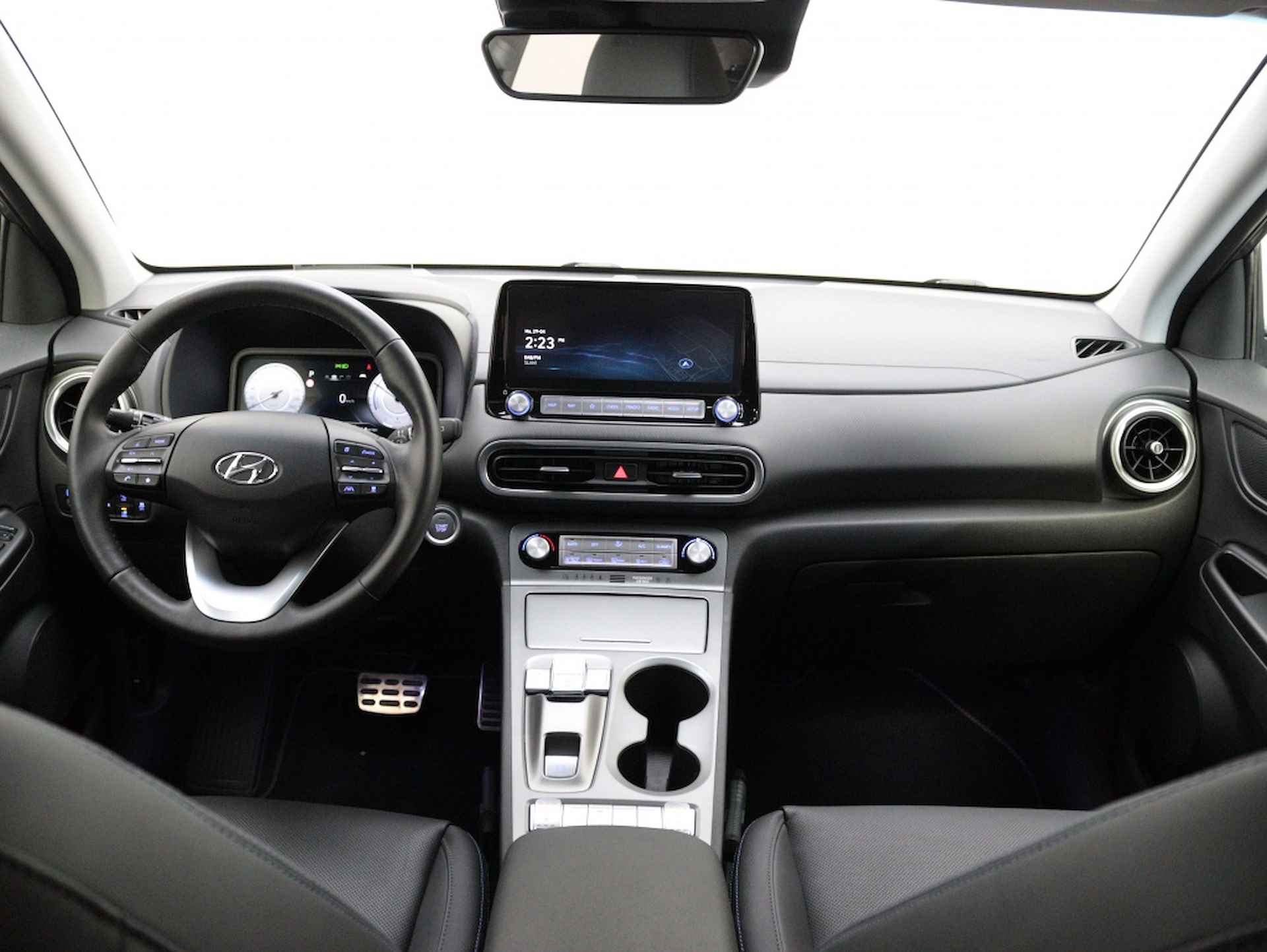 Hyundai Kona EV Premium 64 kWh | Navigatie | PL 549 pm - 20/56