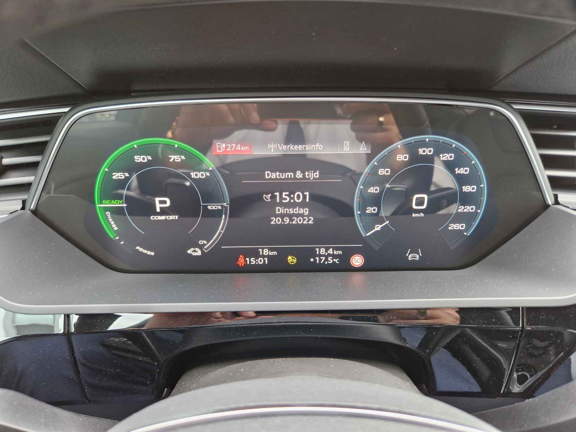 Audi e-tron Sportback 50 quattro Advanced edition Plus 71 kWh 313 PK | Demo |  Navigatie | Camera | Parkeersensoren | Elektrische sportstoelen | 20" Lichtmetalen velgen | - 17/27