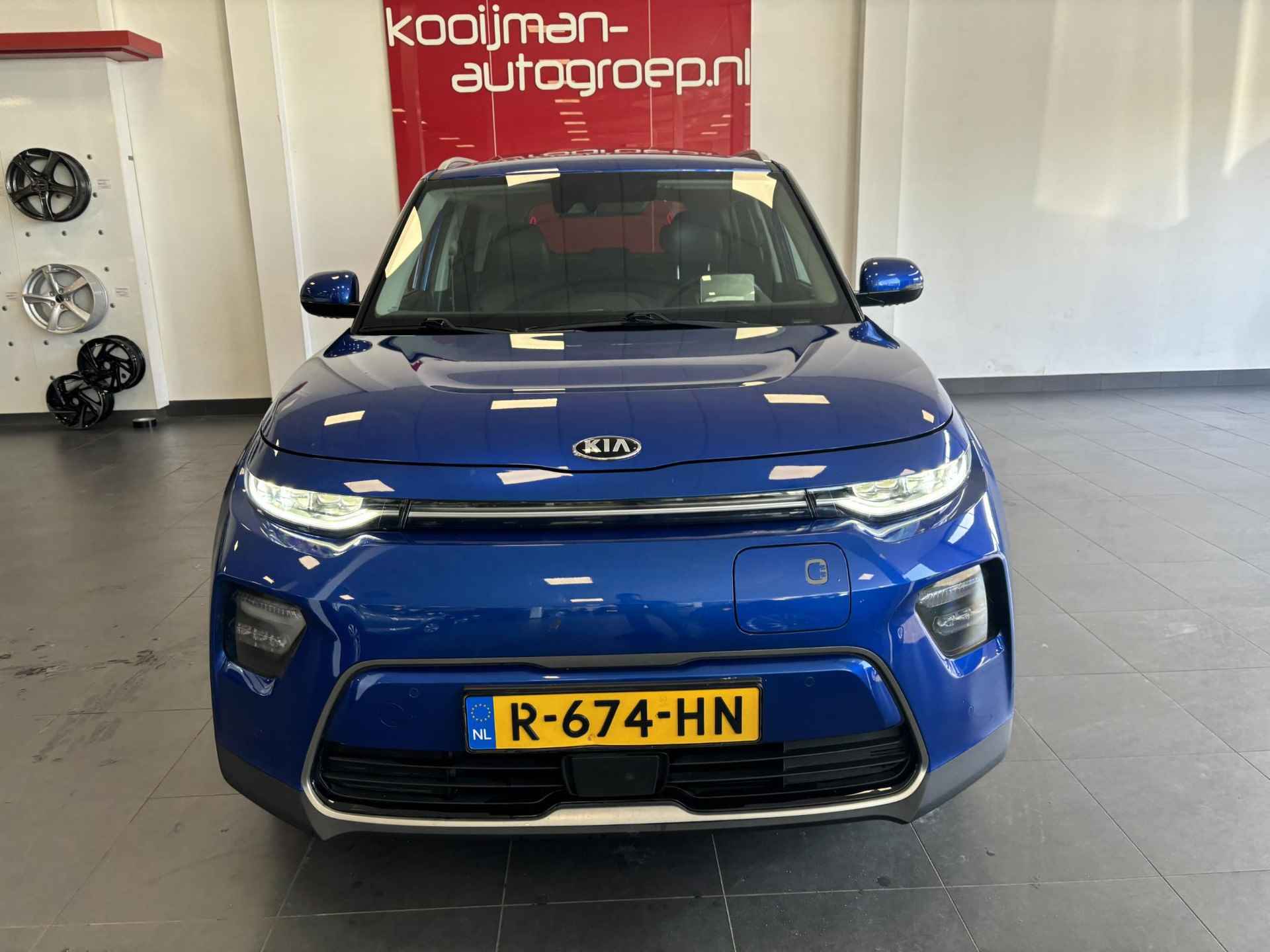 Kia e-Soul DynamicLine 64 kWh - 29/33