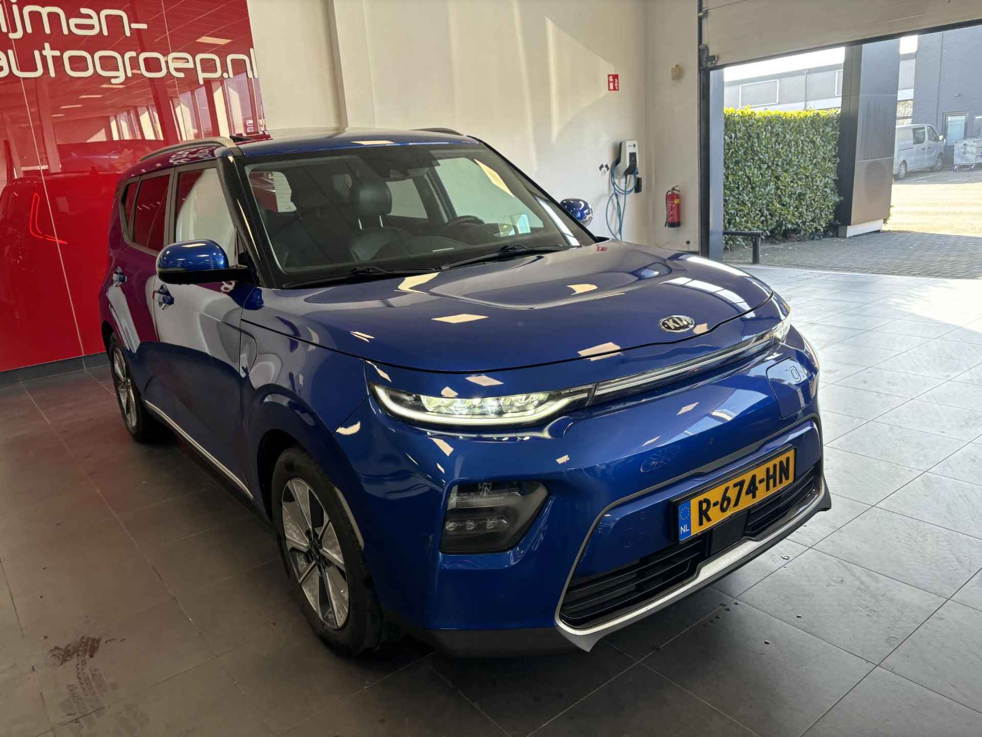 Kia e-Soul DynamicLine 64 kWh - 32/33