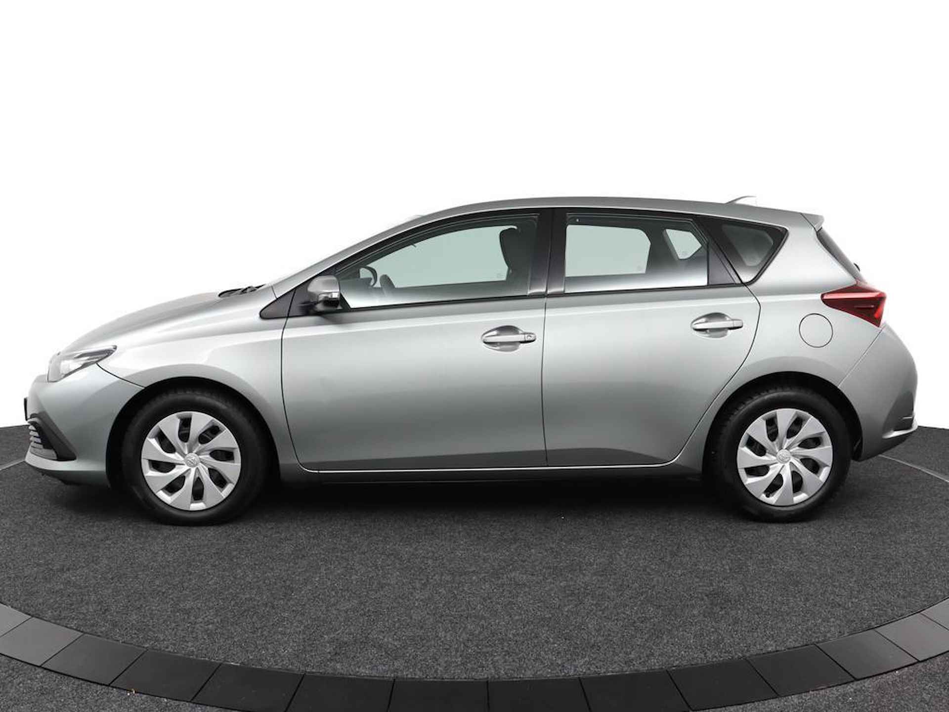 Toyota Auris 1.3 Now | Parkeersensoren | Climate-Control | - 3/39