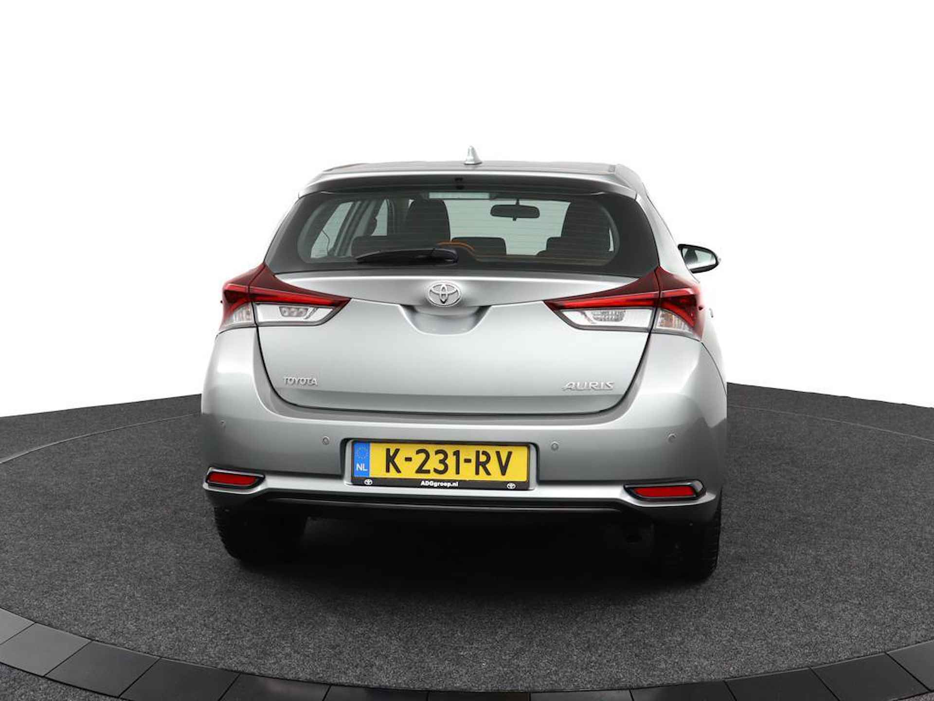 Toyota Auris 1.3 Now | Parkeersensoren | Climate-Control | - 32/39