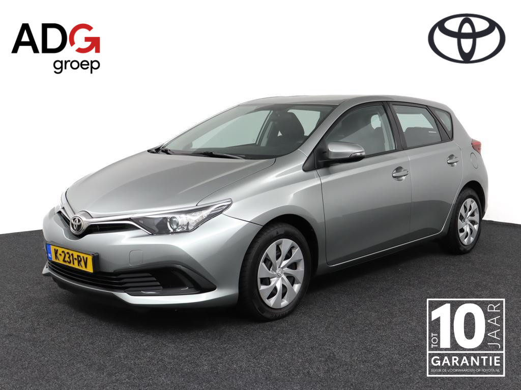 Toyota Auris 1.3 Now | Parkeersensoren | Climate-Control |