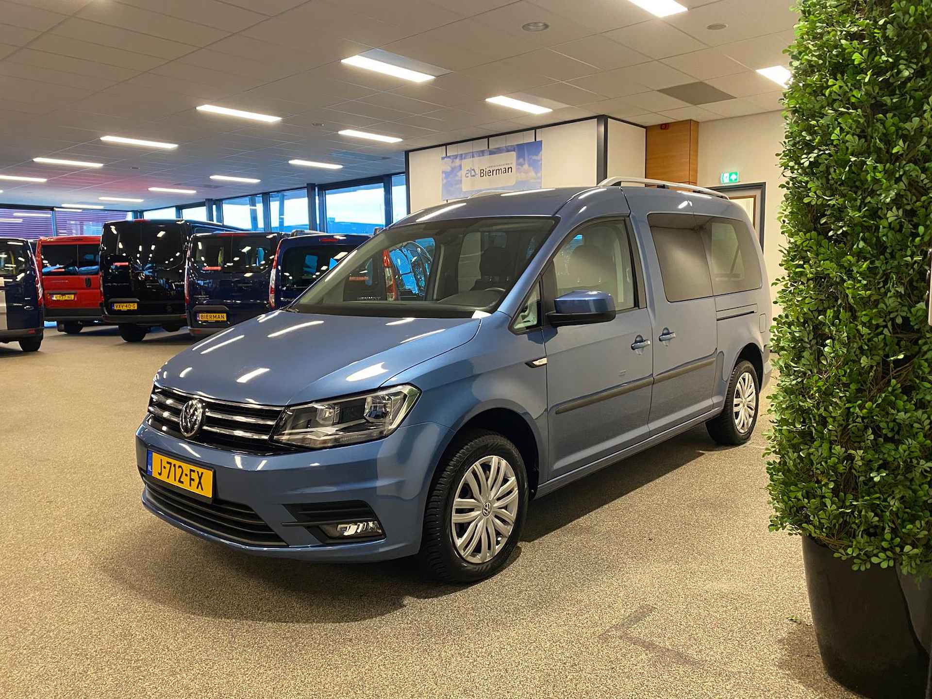 Volkswagen Caddy Maxi Rolstoelauto Automaat 5+1 - 29/42