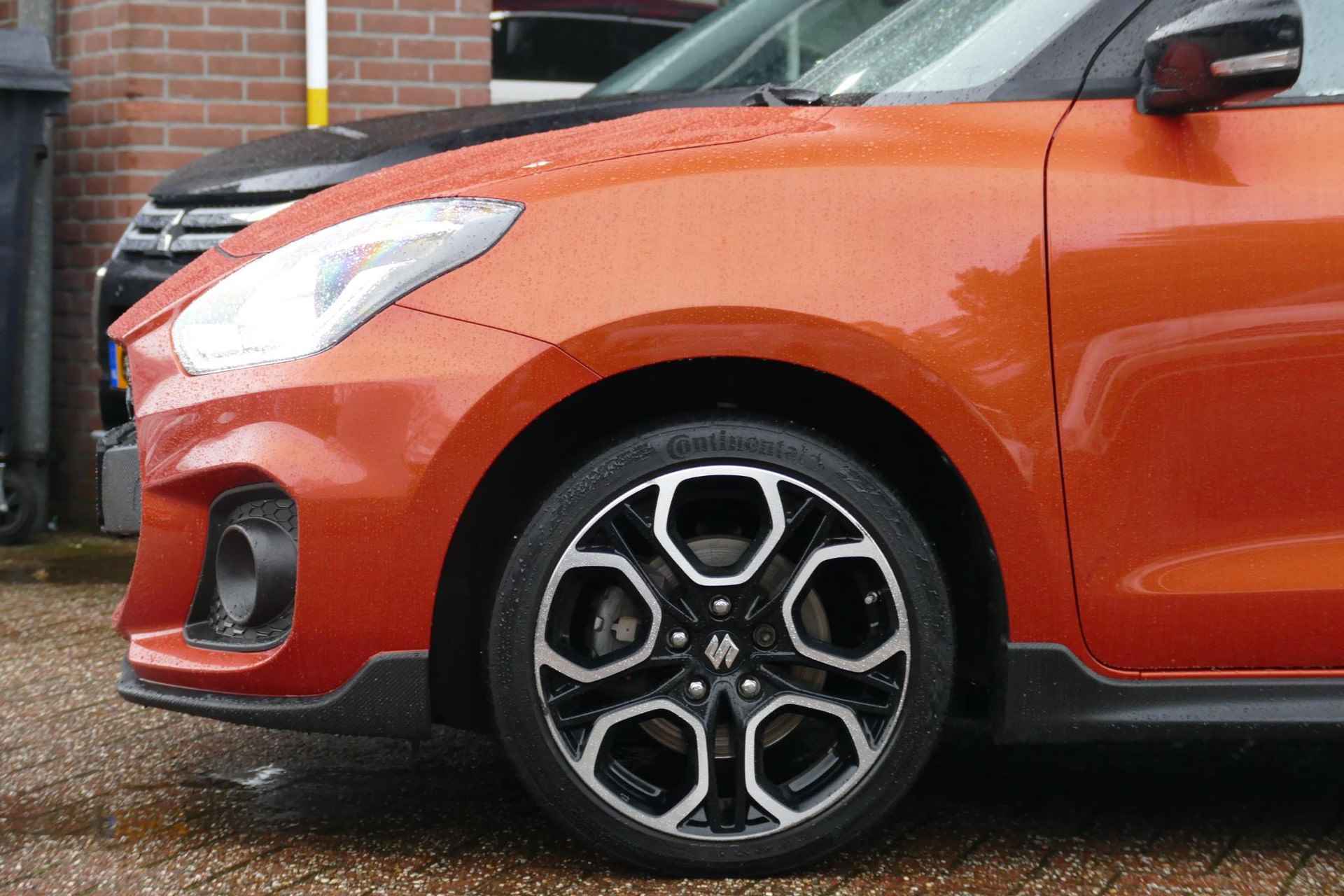 Suzuki Swift 1.4 Sport Smart Hybrid - 4/35