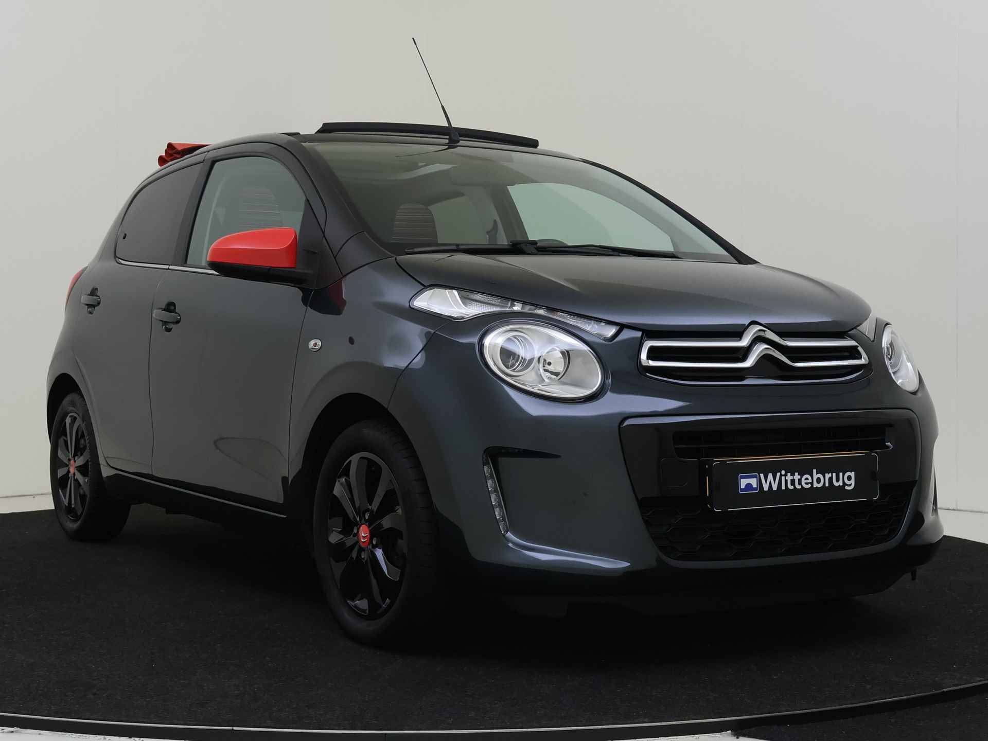 Citroën C1 1.0 VTi Airscape Shine Climate Control | Opendak | 15 inch LMV | Apple Carplay - 4/30