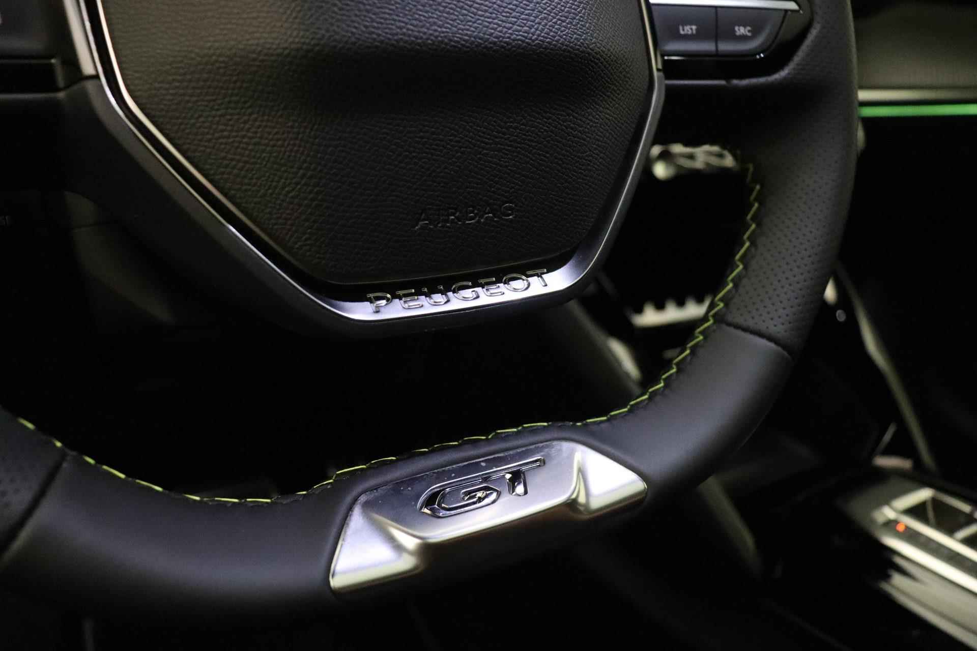 Peugeot e-208 EV GT Pack 50 kWh | Panoramadak | Subsidie | Alcantara bekleding | Stoelverwarming | Parkeersensoren voor en achter | Achteruitrijcamera | Climate control | Navigatie - 32/37
