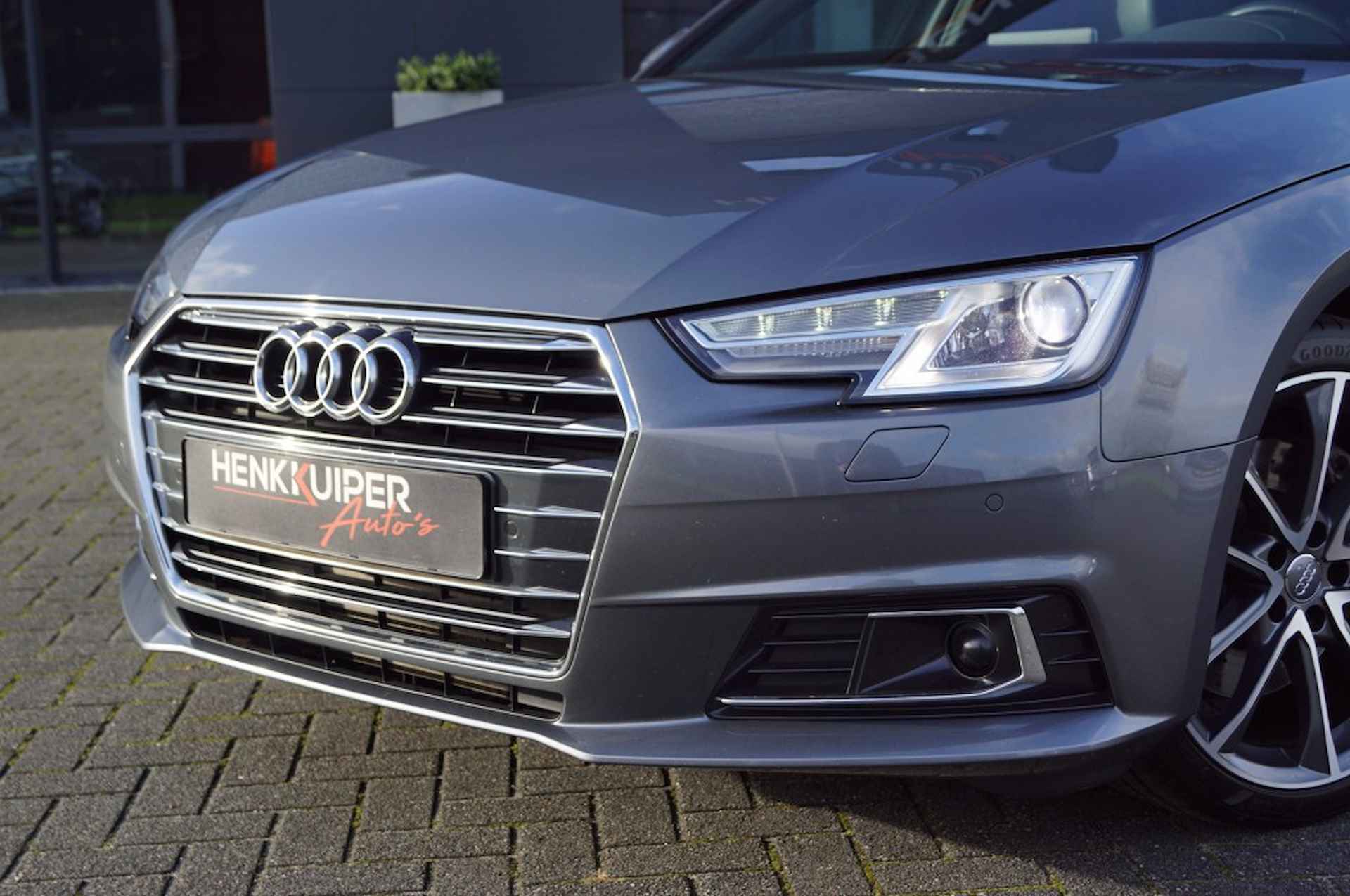 AUDI A4 AVANT 2.0 TFSI 252PK Sport /Xenon /Trekh. afnb./ El. A-klep/19LM - 30/39