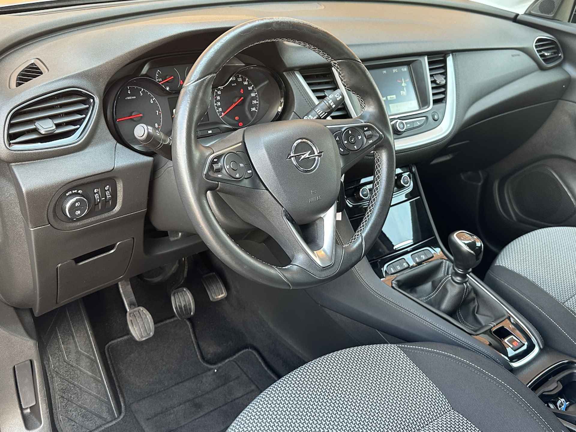 Opel Grandland X 1.2 Turbo 130PK Busniness Edition Climate Control Carplay - 28/44