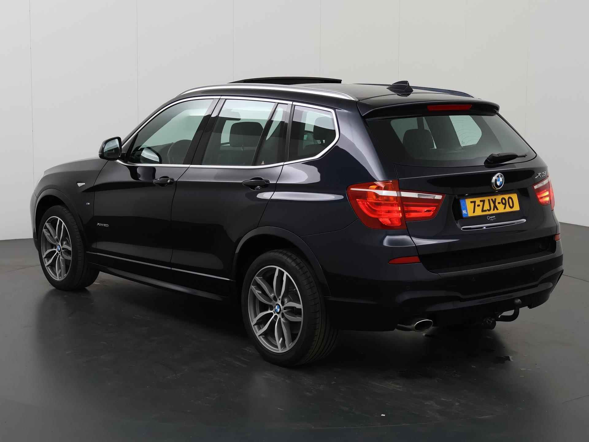 BMW X3 xDrive20i High Executive M-Sport | Trekhaak | Schuif / Kanteldak | Navigatie | Parkeersensoren | Stoelverwarming | Climate Control | - 23/46