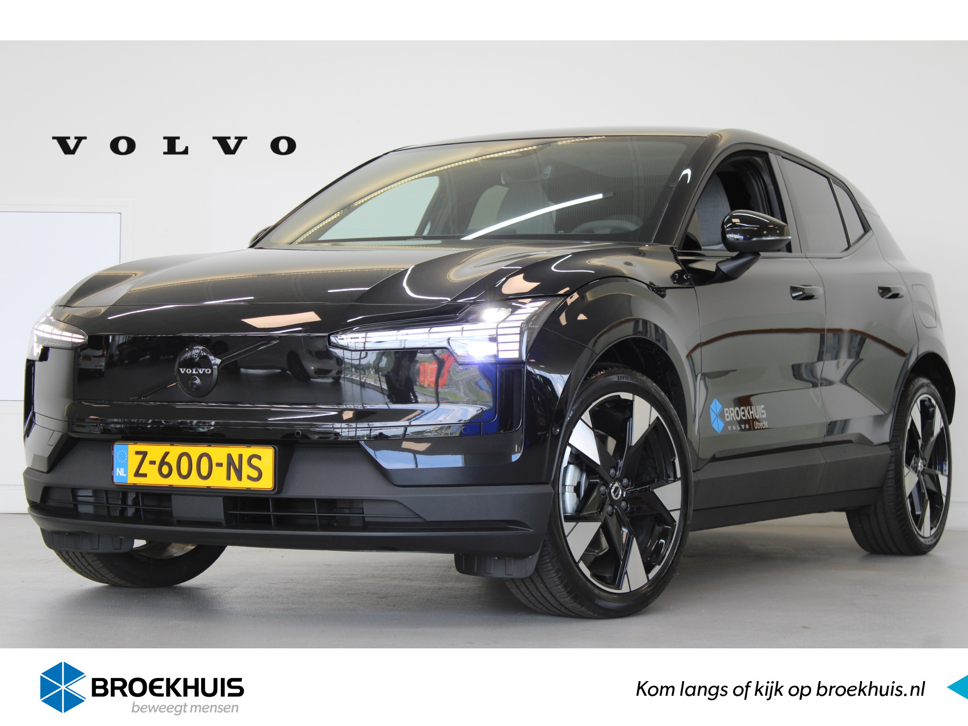 Volvo EX30 Extended Range 272PK Ultra 69kWh | Black Pack | Mist | 20'' | Panoramadak | Getint glas