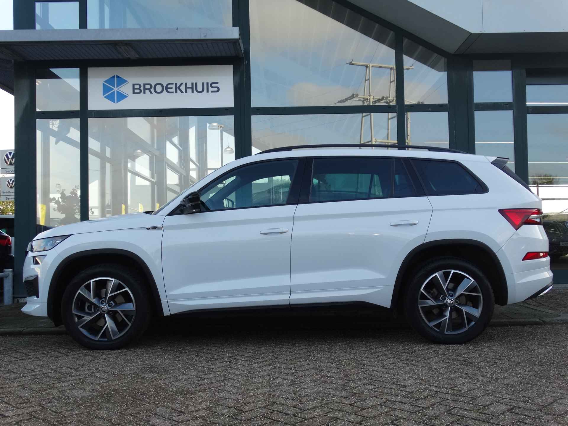 Škoda Kodiaq 1.5 TSI 150PK 7-DSG Sportline Business 7p. | Trekhaak | Alcantara | Navigatie | - 2/24