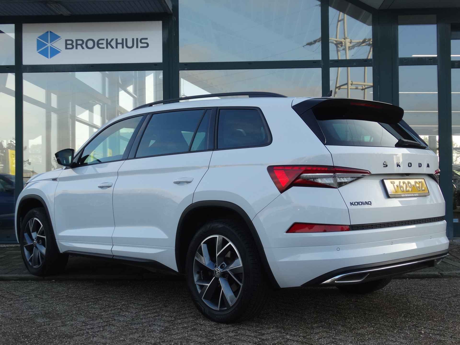 Škoda Kodiaq 1.5 TSI 150PK 7-DSG Sportline Business 7p. | Trekhaak | Alcantara | Navigatie | - 3/24