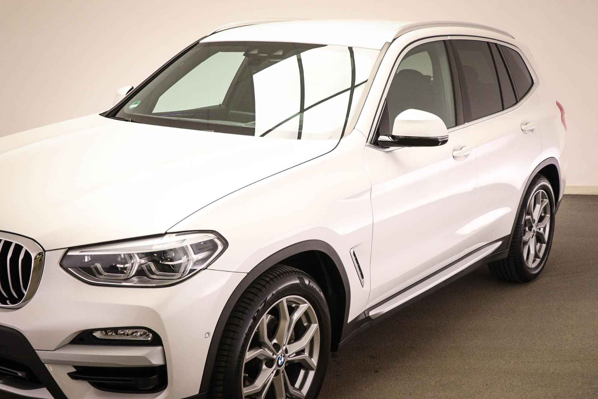 BMW X3 xDrive20i High Executive | X LINE / AUDIO MEDIA- PACK | HEAD UP | ADAPTIVE LED | 360 CAMERA - 20/60