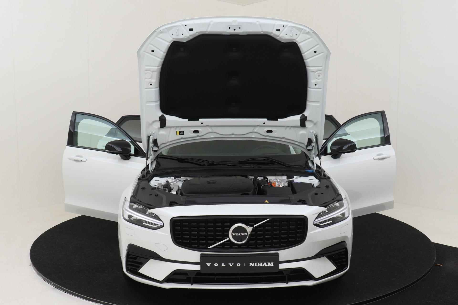 Volvo S90 RECHARGE T8 AWD ULTIMATE DARK -PANO.DAK|360°CAM|HK-AUDIO|HEAD-UP DISP. - 38/54