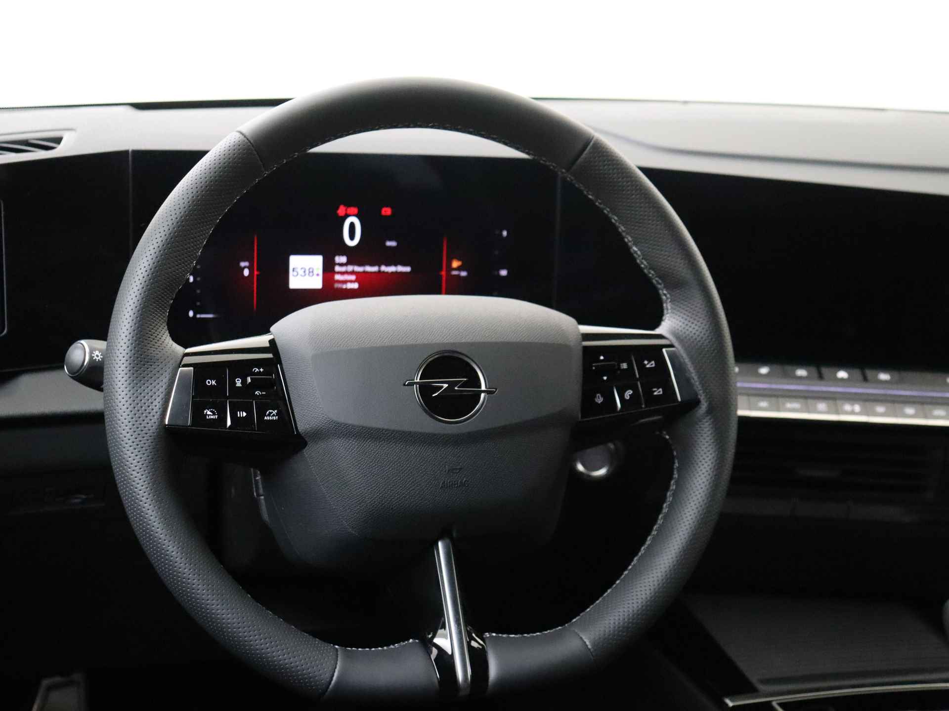 Opel Astra Sports Tourer 1.2 Turbo GS € 3.122,- VOORDEEL! | Panoramadak | Navi Pro | Voorruitverwarming | Camera - 6/38