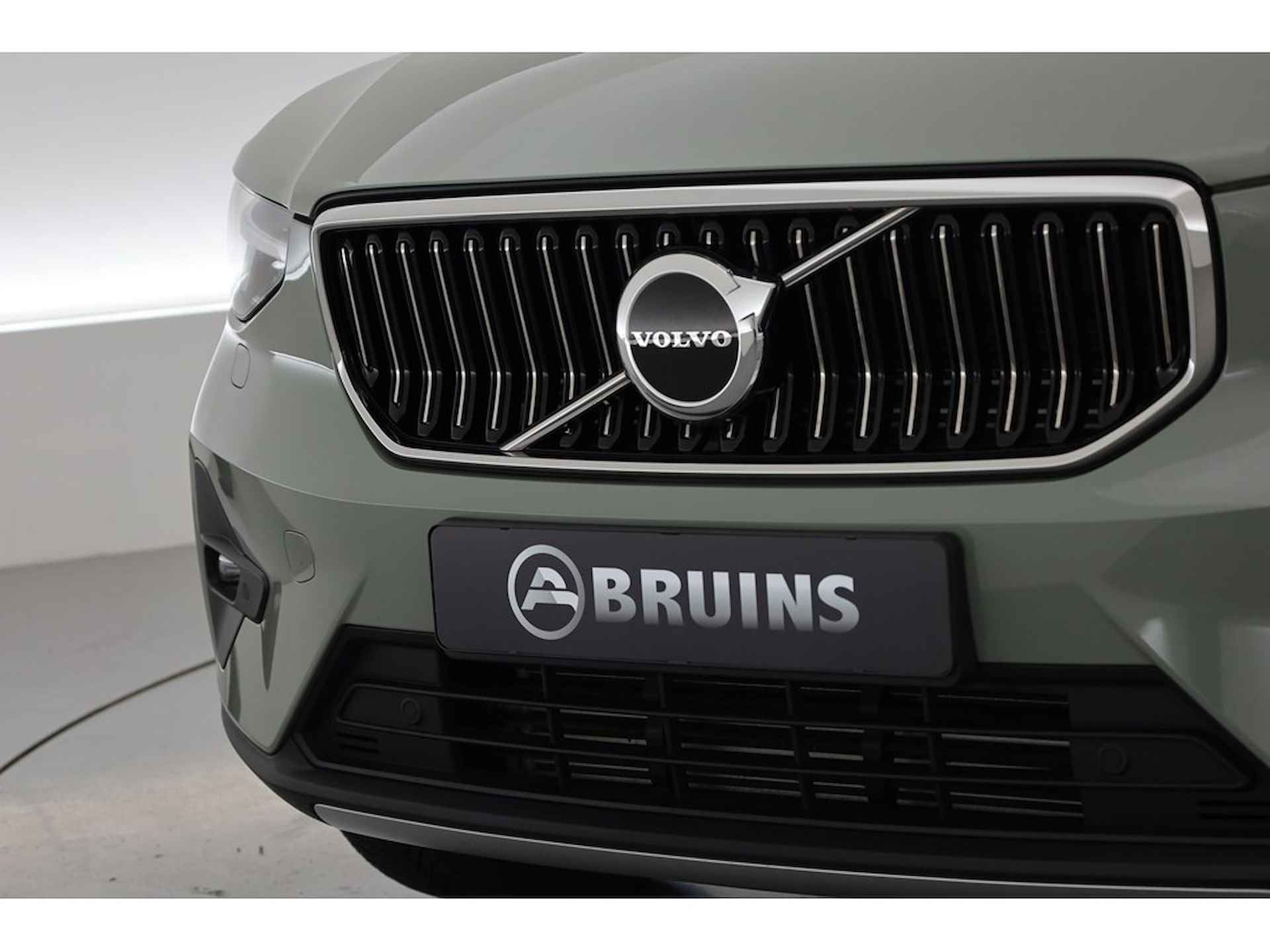 Volvo XC40 T4 211PK Recharge Core, Camera, ACC, Blis, 19'', stoel + stuurverwarming - 3/31