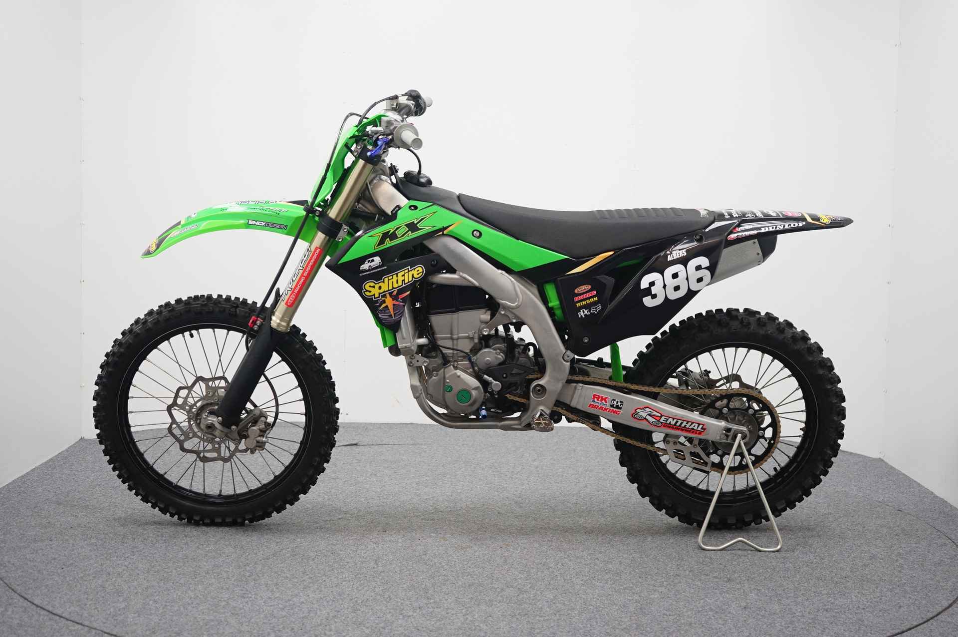 Kawasaki KX 450 F - 5/17