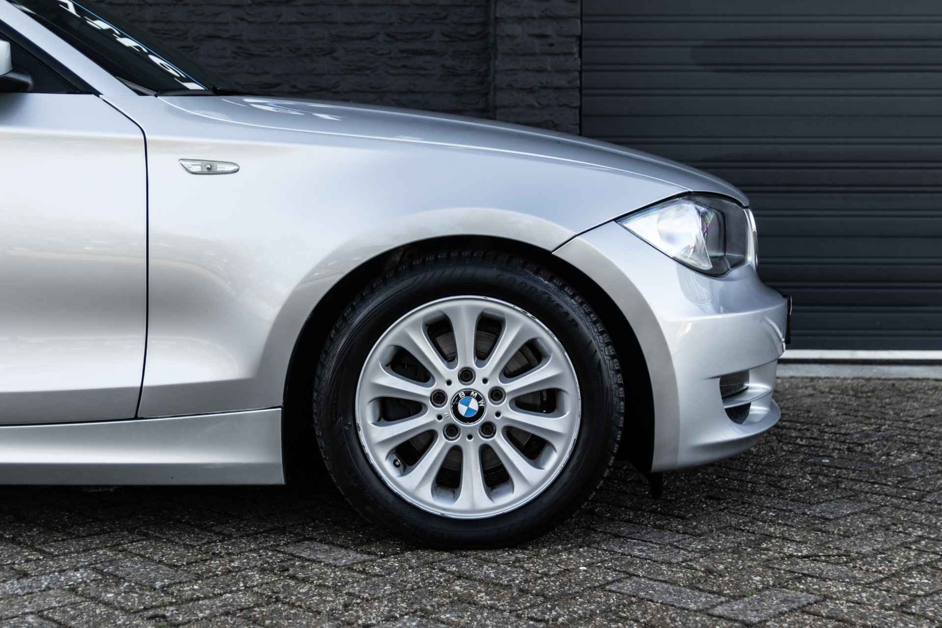 BMW 1 Serie Cabrio 118i | Sportstoelen | Clima | PDC | Stoelverwarming | M-onderstel | Volledige historie - 38/47
