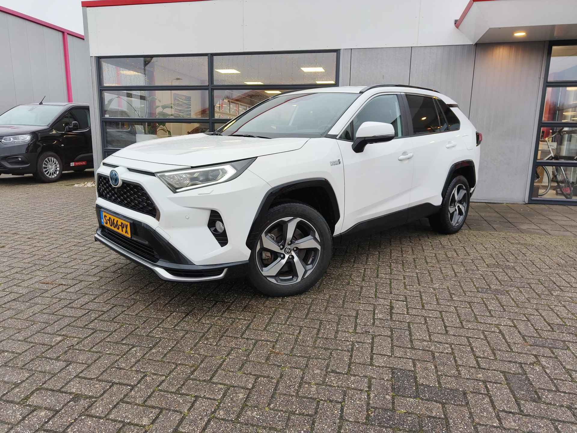 Toyota RAV4 2.5 Plug-in Hybrid AWD Style Limited | Trekhaak | HUD | JBL | Stoel & stuurverwarming | 360 Camera - 3/28