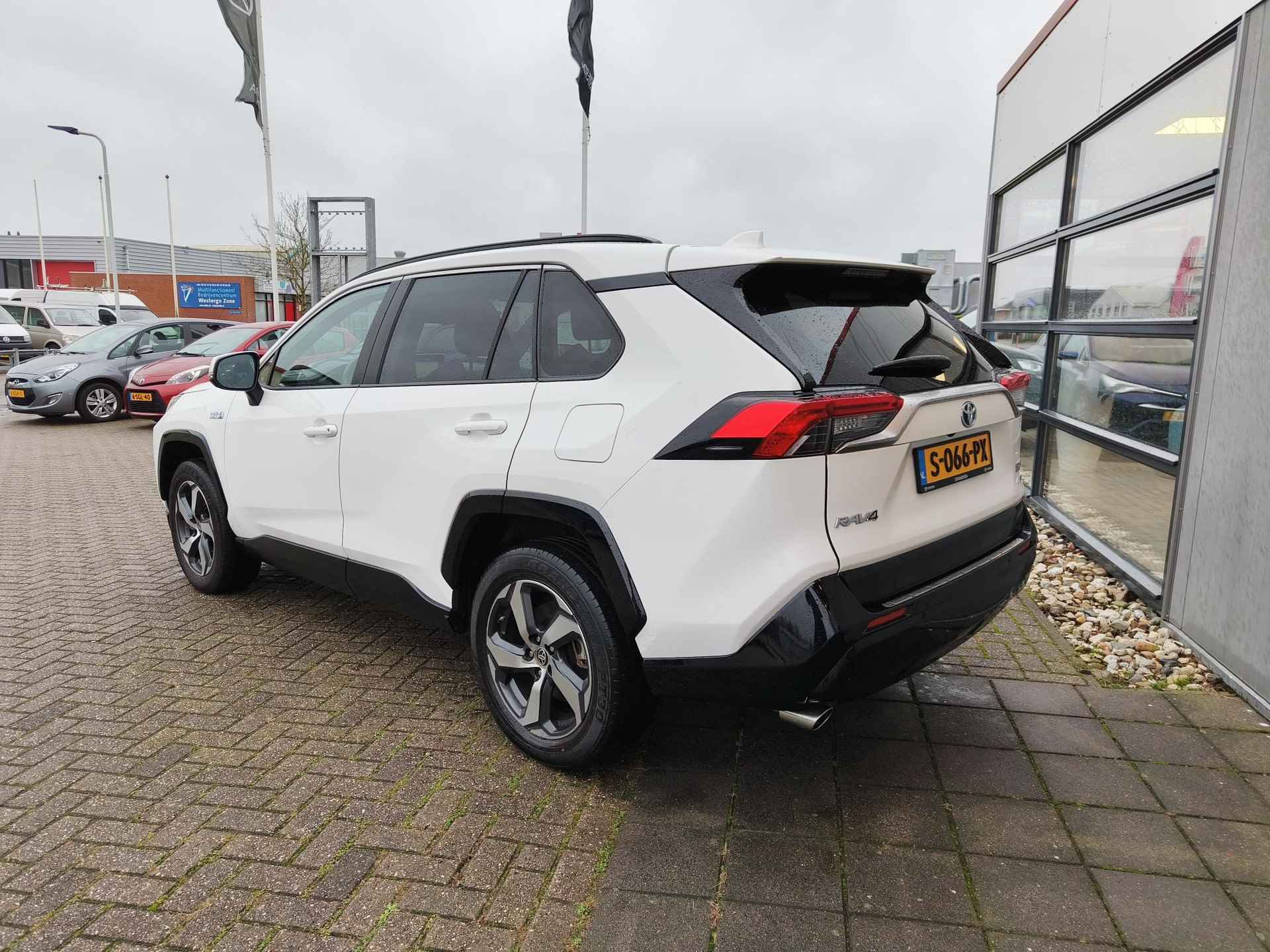 Toyota RAV4 2.5 Plug-in Hybrid AWD Style Limited | Trekhaak | HUD | JBL | Stoel & stuurverwarming | 360 Camera - 5/28