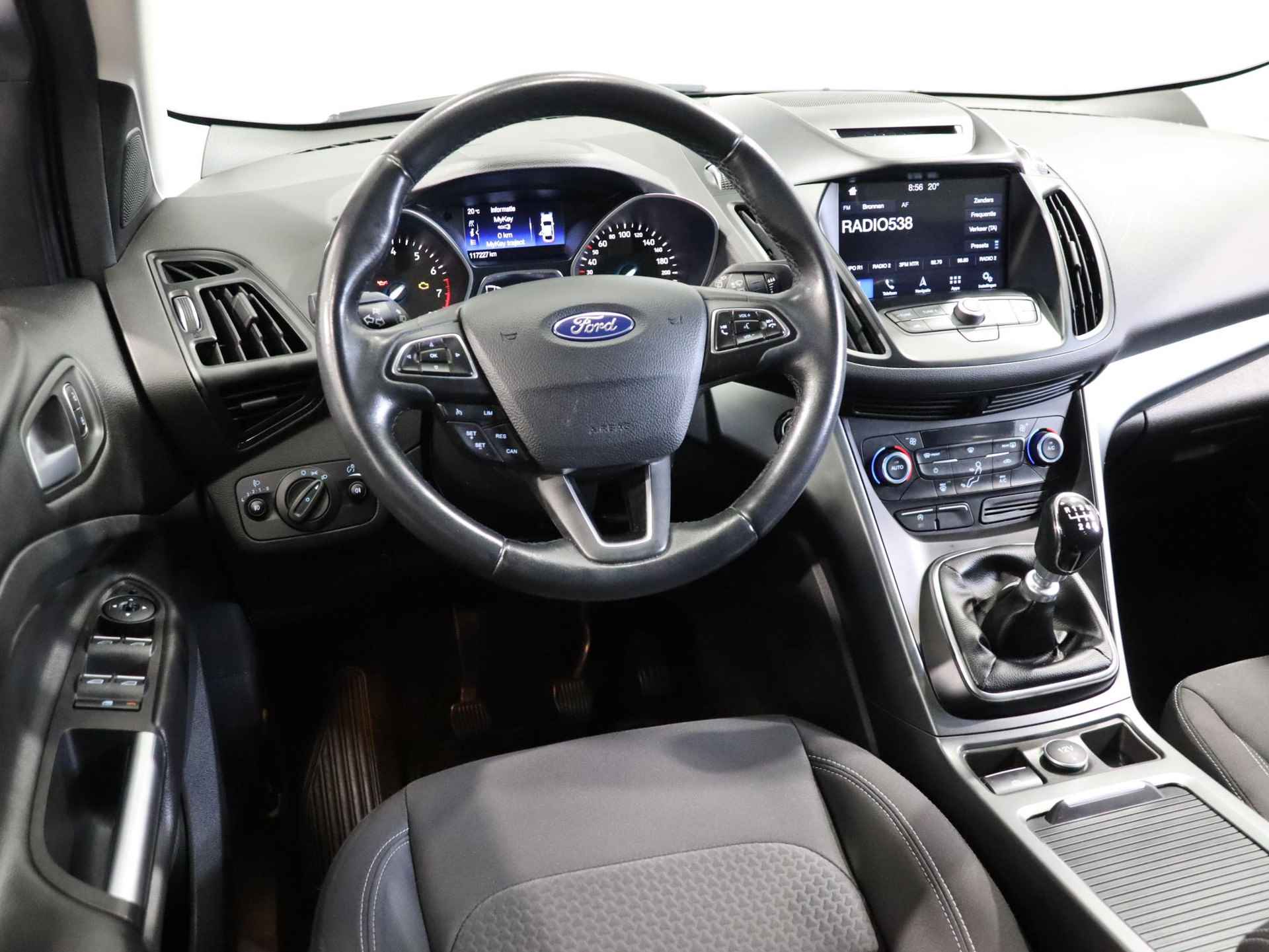 Ford Kuga 1.5 EcoBoost Trend Ultimate | Cruise Control | Climate Control | Privacy Glass | Verwarmbare Voorruit - 3/27
