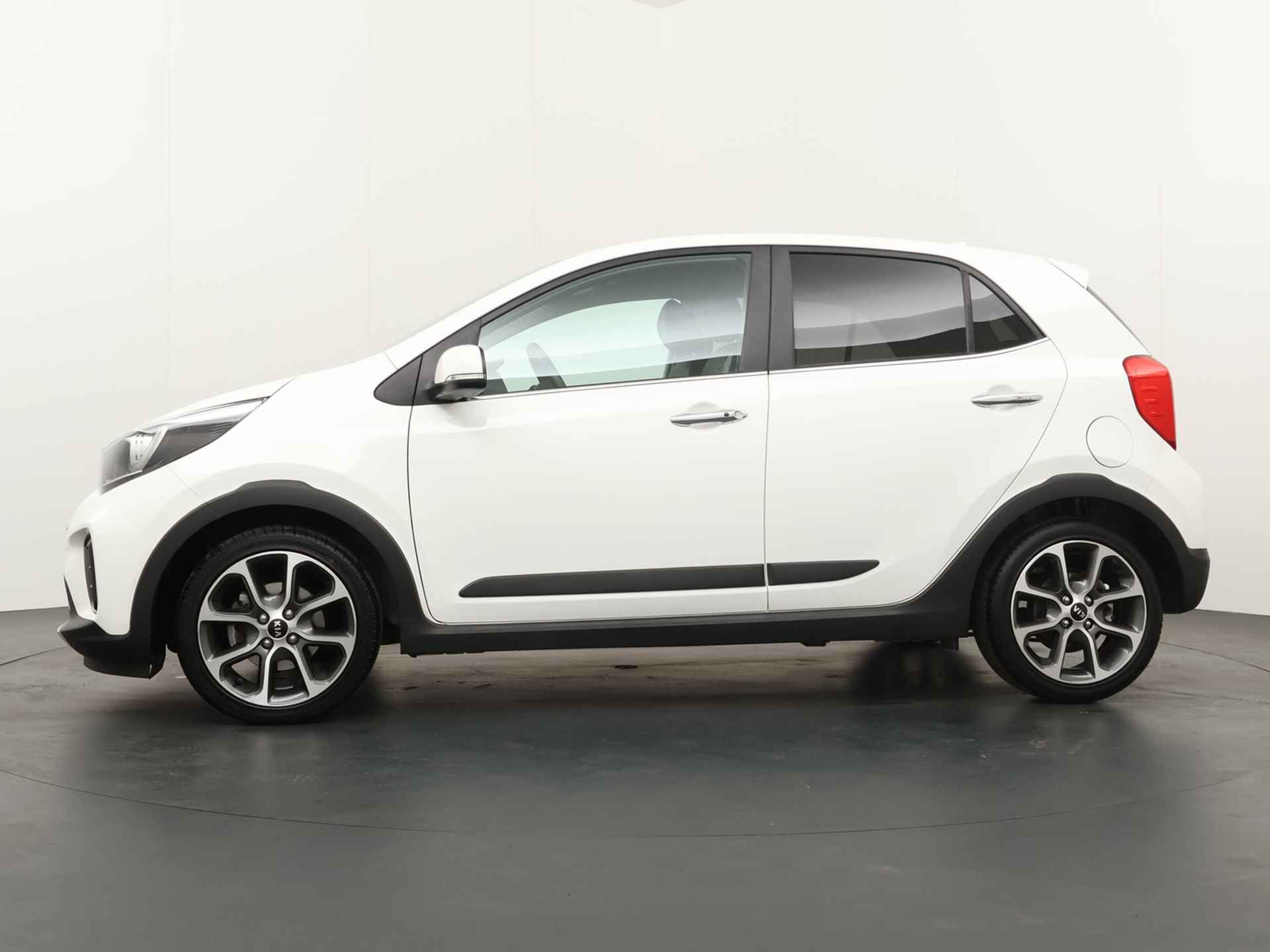 Kia Picanto 1.0 T-GDI X-Line - Stoel en stuurverwarming - Navigatie - Draadloos opladen - 1e Eigenaar - Unieke Kilometerstand -12 Maanden Bovag Garantie - 4/48