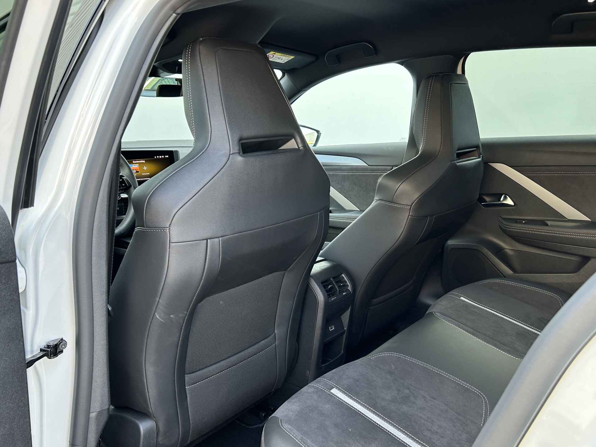 Opel Astra 1.6 Turbo Plug-in Hybrid GSe 225pk | DEMO DEAL | LED verlichting | Navigatie | Adaptieve cruise control | Stoel- en stuurverwarm Elektrisch bedienbare bestuurdersstoel met geheugen | Skiluik | - 10/25